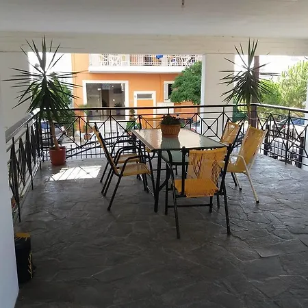 Garyfallia Aparthotel Loutra Edipsou (Evia)