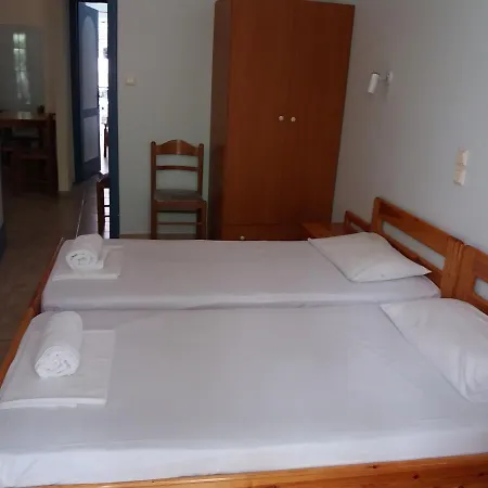 Aparthotel Garyfallia 3*